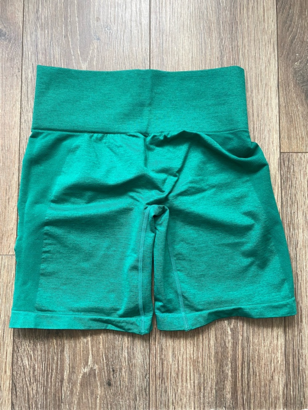 NVGTN Emerald Limited Christmas Release